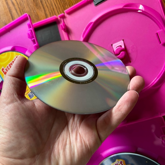 4 Barney DVDs & 1 Elmo DVD-Make Believe Colorful World Springtime Fun Special - Picture 9 of 9